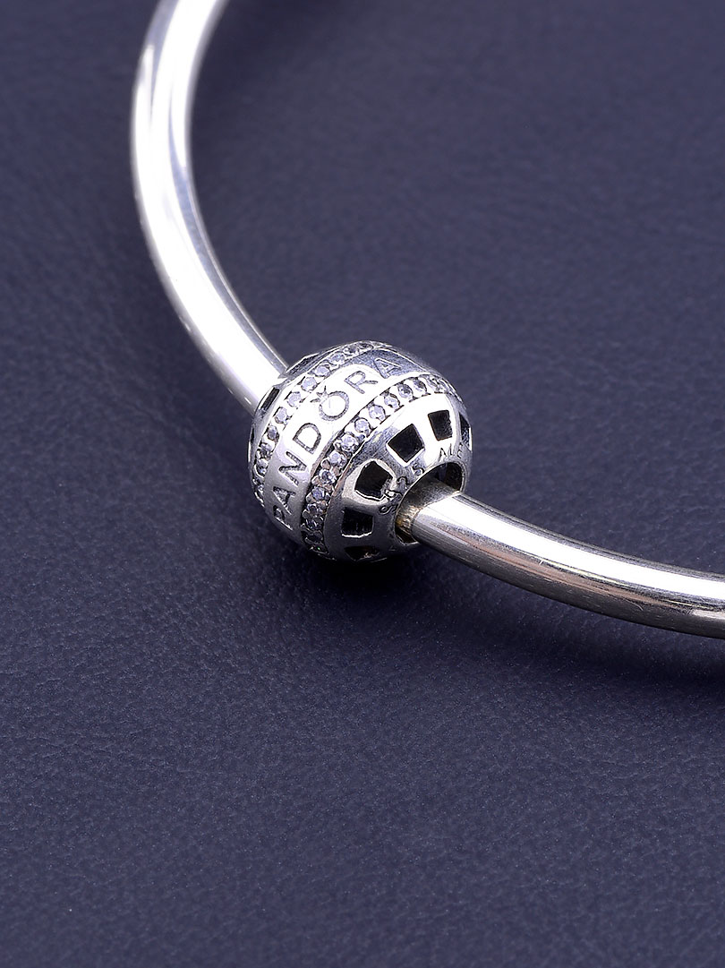 

Шарм Pandora Style Фианит Серебро(925) 082843