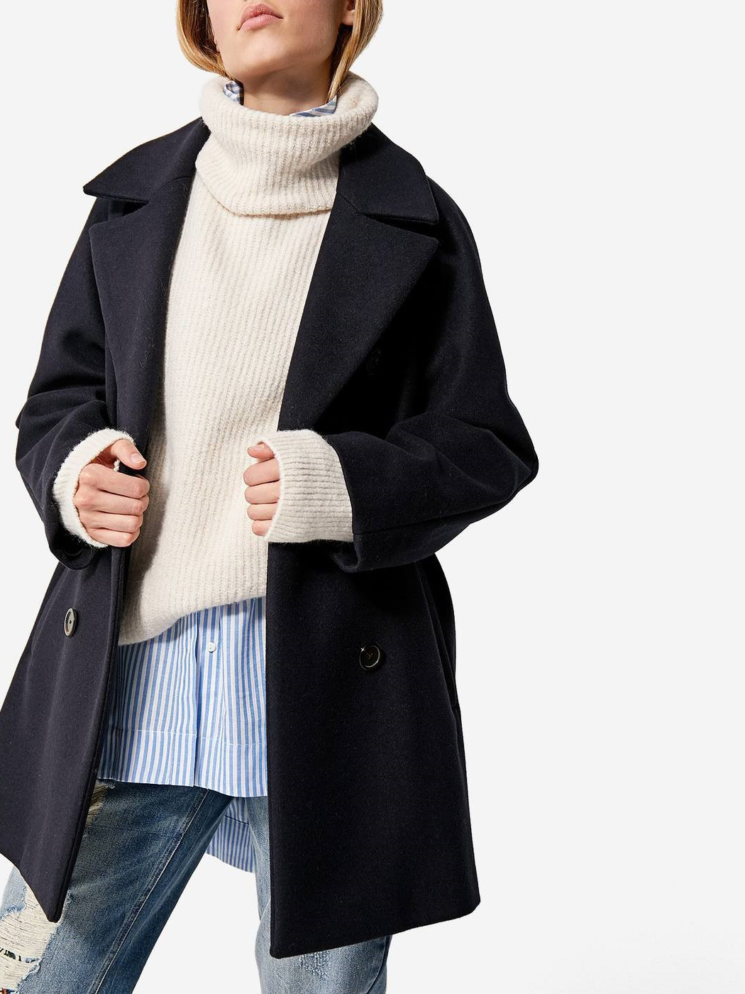 

Полупальто Stradivarius 05821541010 L Черное