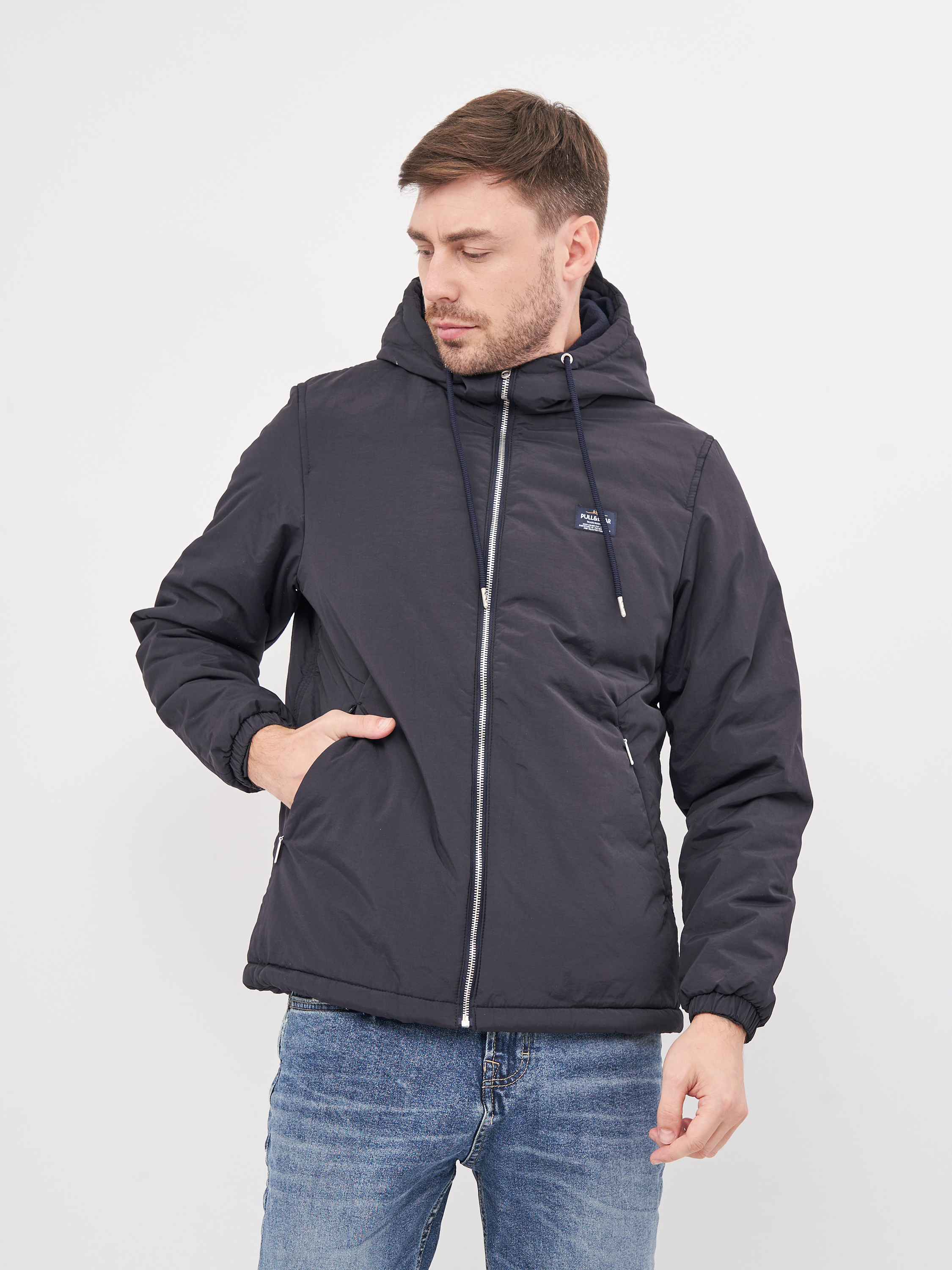 

Куртка Pull & Bear 9712-506-401 M Черная