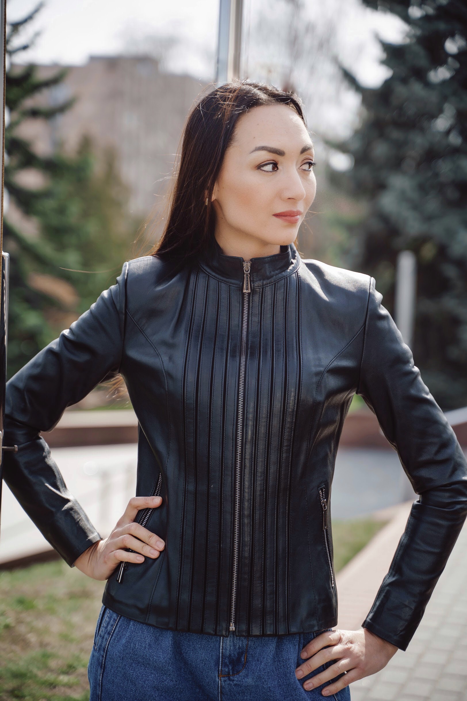 

Женская кожаная куртка (501) Venom Pelle 50 Черный 000134416