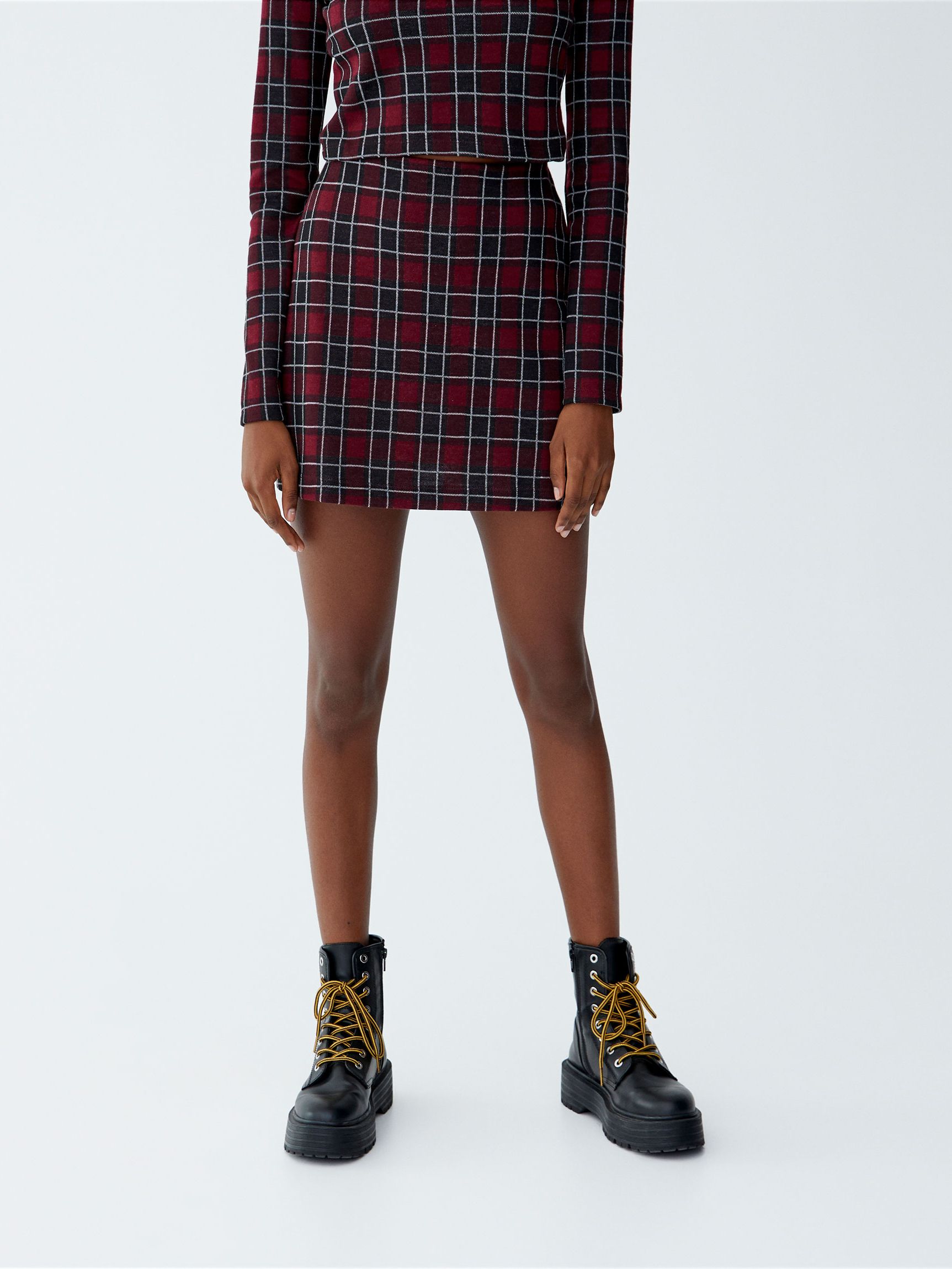 

Юбка Pull & Bear 09398397605 L Принт