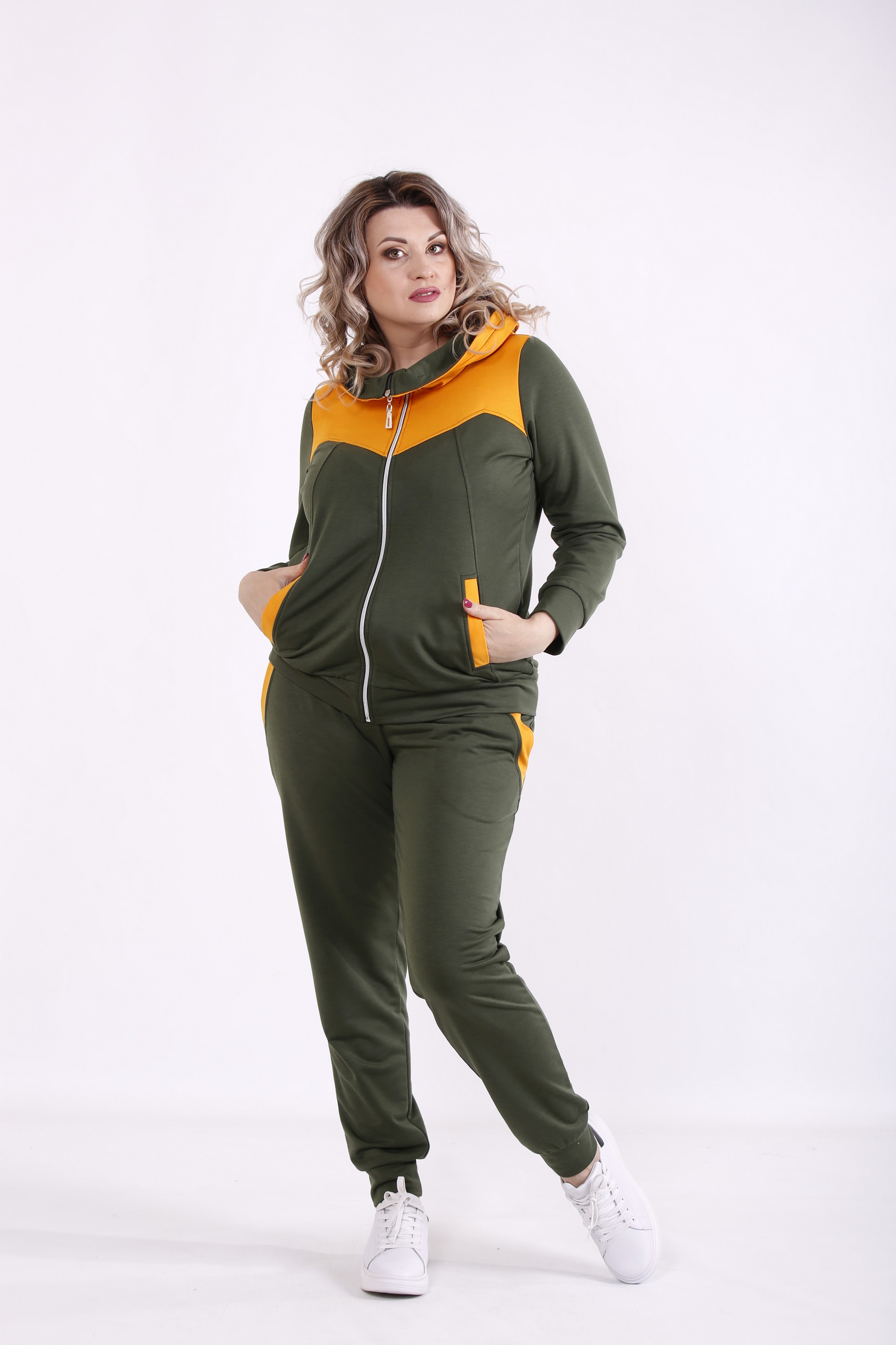

Спортивный костюм GARRY-STAR 01472-2  Зеленый, Спортивный костюм GARRY-STAR 01472-2 72 Зеленый
