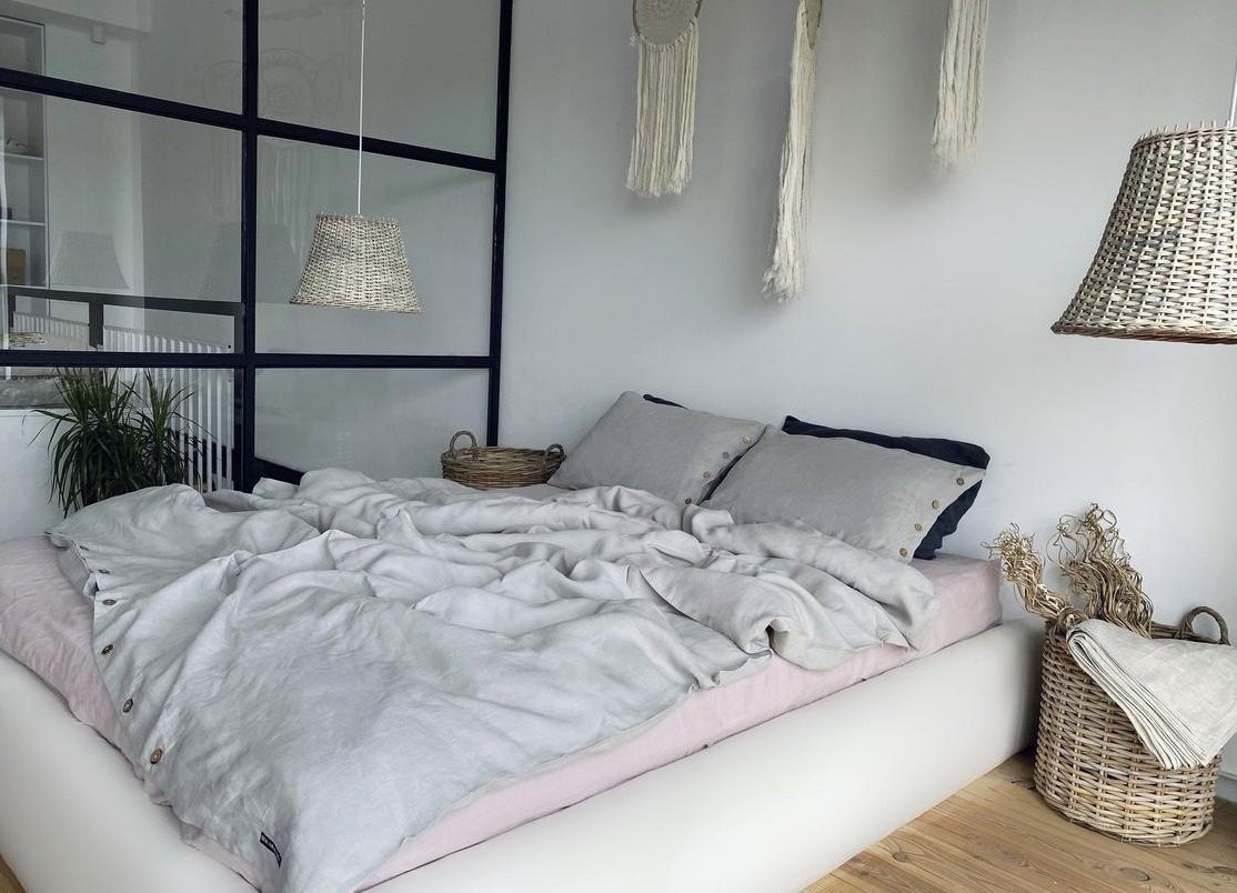 

Комплект постельного белья LinenLove Loft Light Gray с кокосовыми пуговицами 140х200 см Серый (k_g_6_1,5)