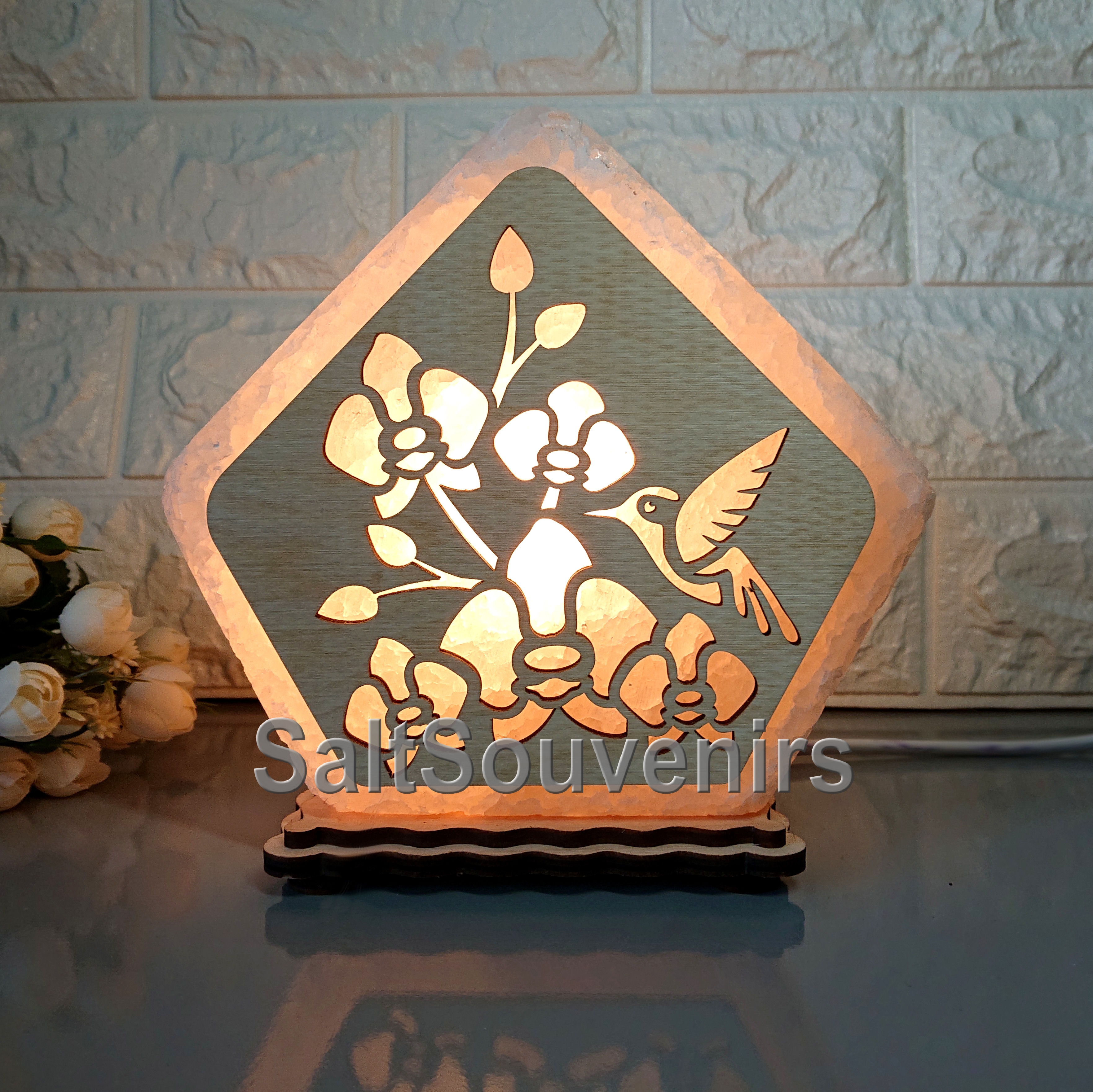 

Соляной светильник EcoDecorLamp Домик средний Колибри