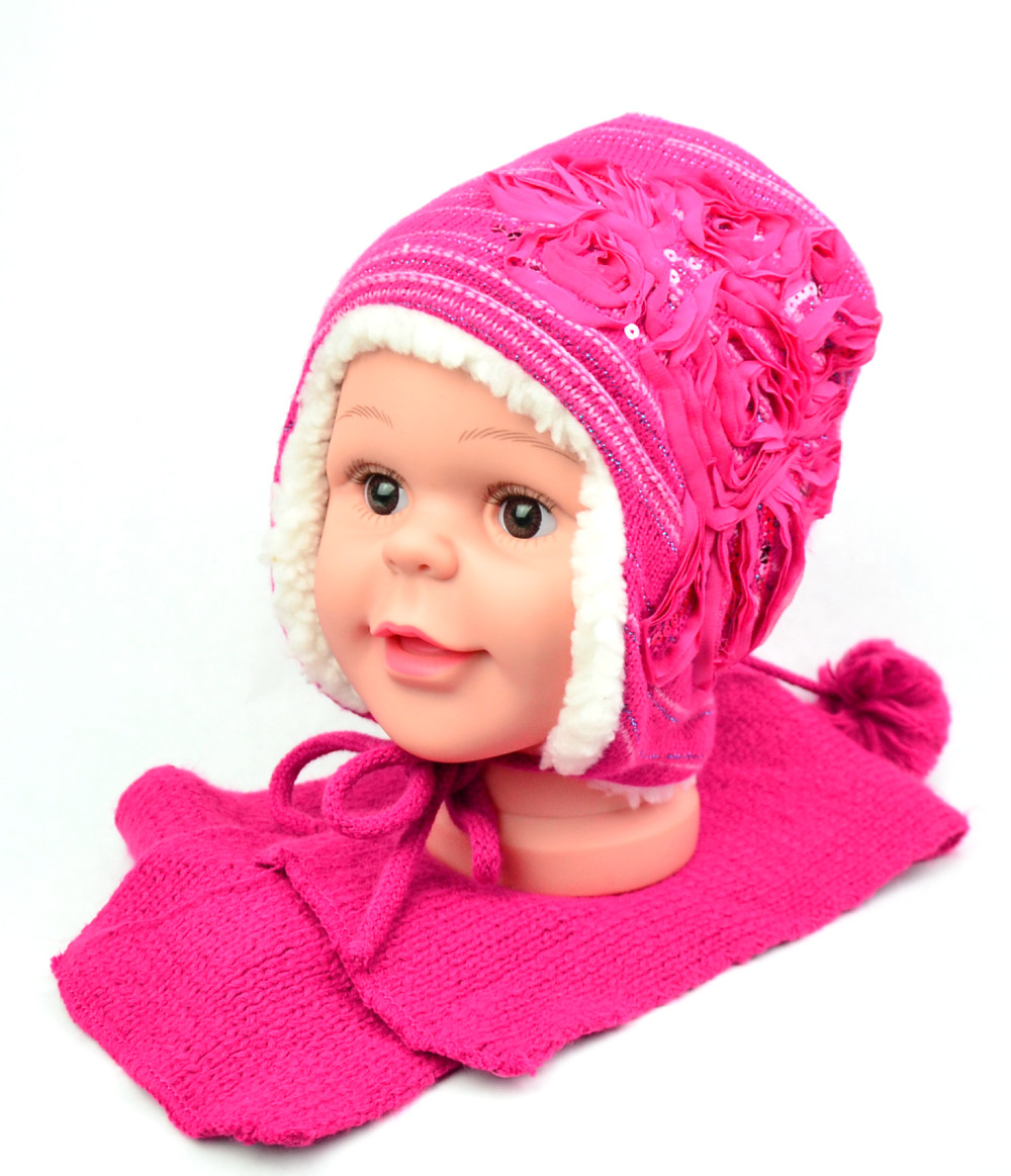 

Зимняя шапка с шарфом Розы 1-5 лет ( 48-54 см) zs00119