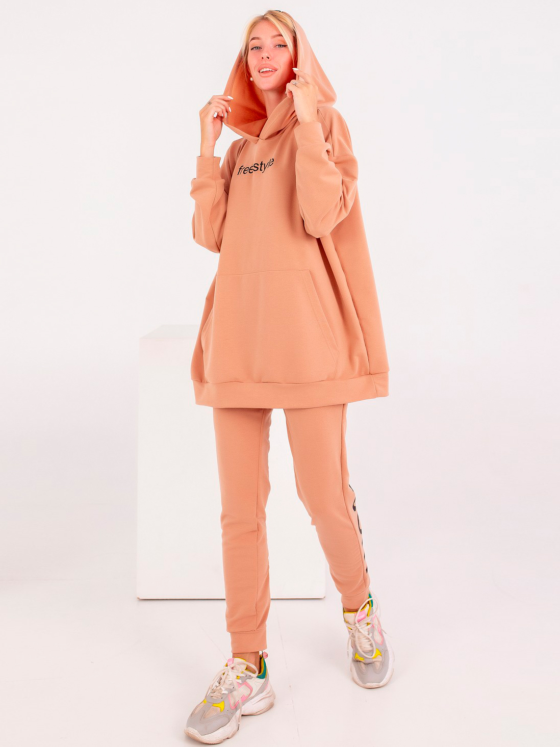 

Спортивный костюм MA Original 1-703  Персиковый, Спортивный костюм MA Original 1-703 42 Персиковый