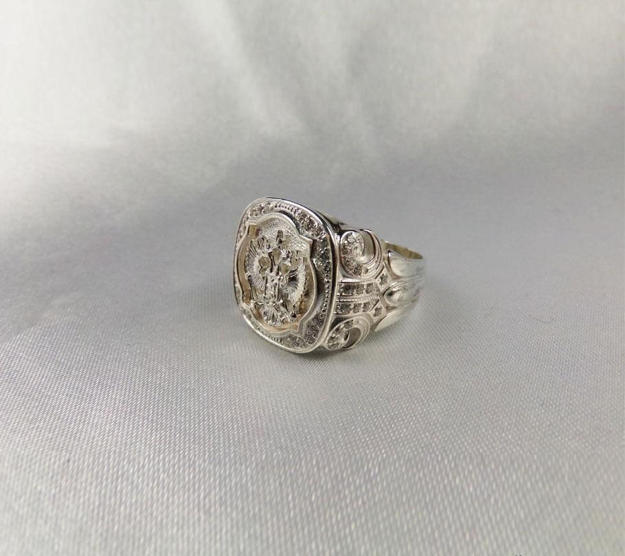 

Мужское кольцо с гербом Maxi Silver 4496 ZL, размер 16.5