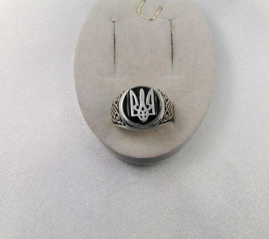 

Кольцо трезуб Maxi Silver 5694 ZL, размер 18
