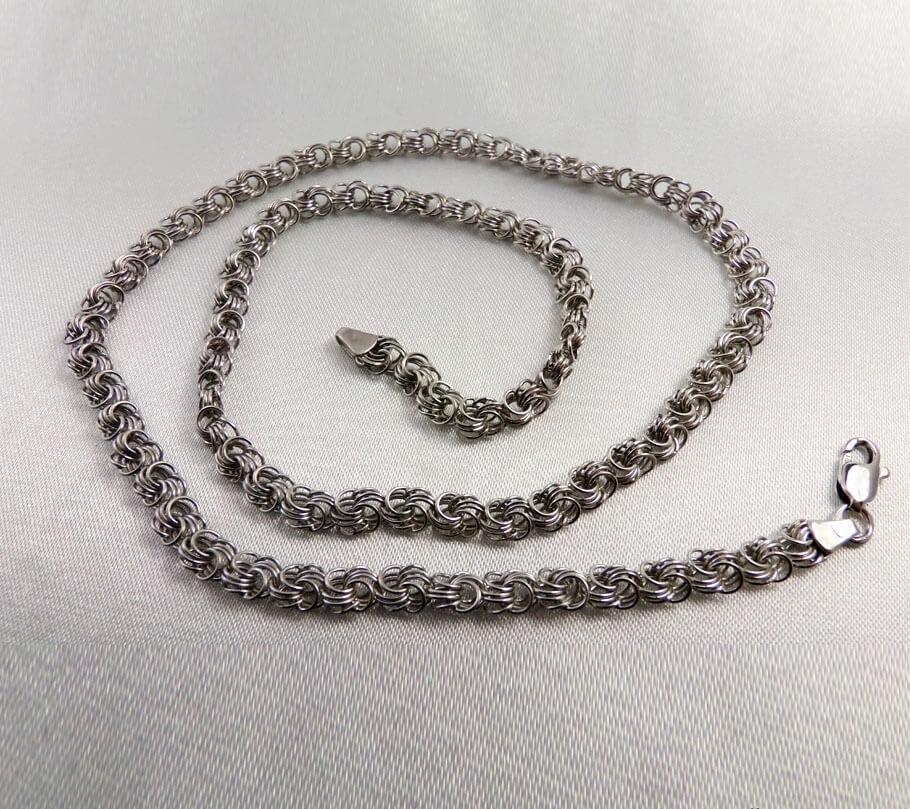 

Плетение Роза Maxi Silver 2473