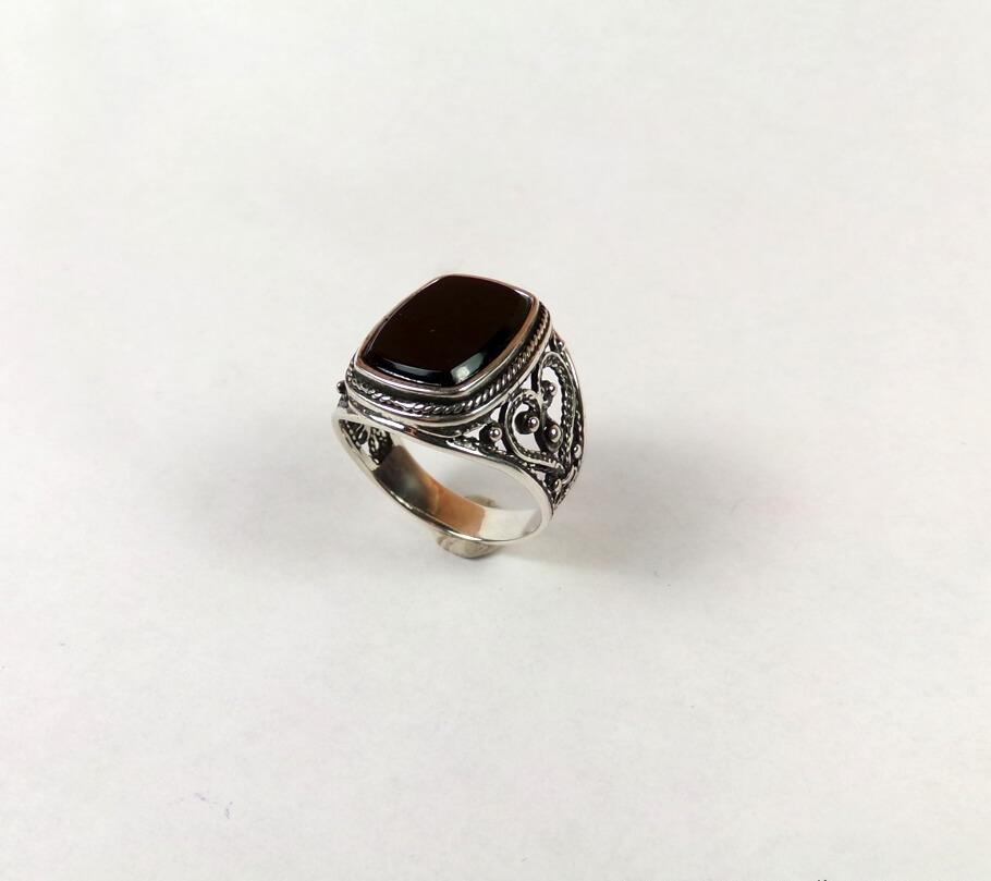 

Мужское кольцо с ониксом Maxi Silver 3546 ZL, размер 19