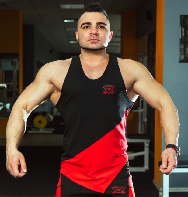 

Майка fitU Pulse r-black M черно-красная