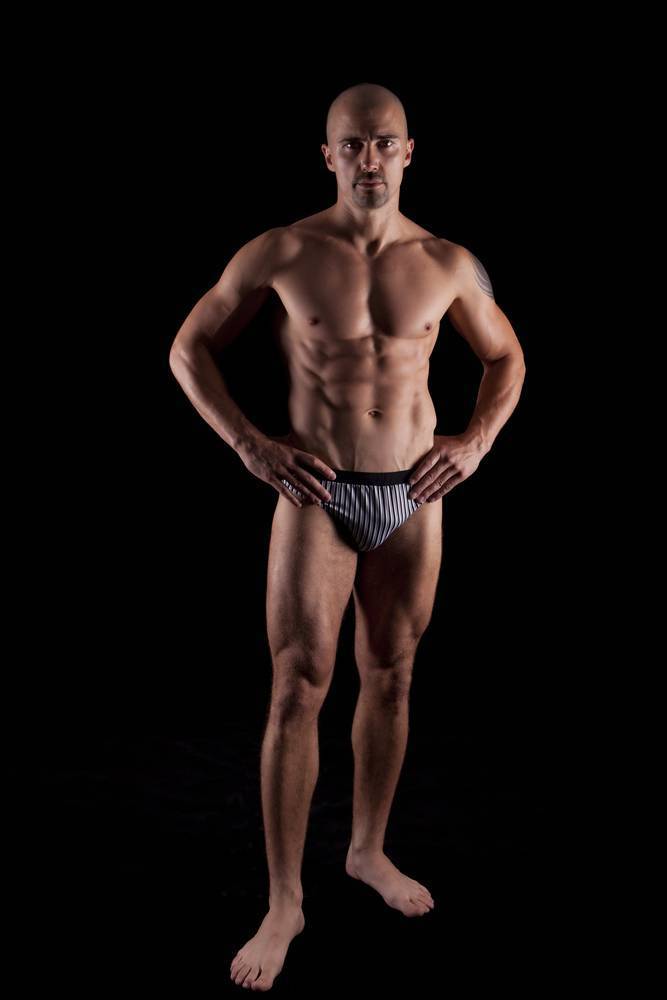 

Картина на холсте LaPrint Парни 80х120 см