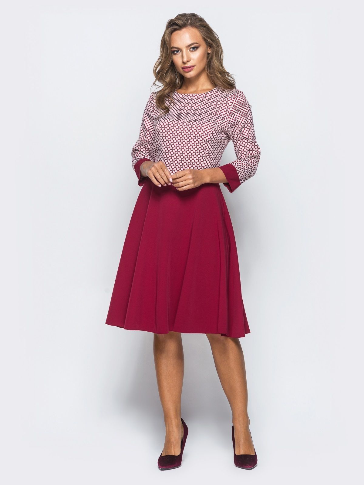 

Платье Maximoda ЕМО61132/1  бордовый, Платье Maximoda ЕМО61132/1 48 бордовый