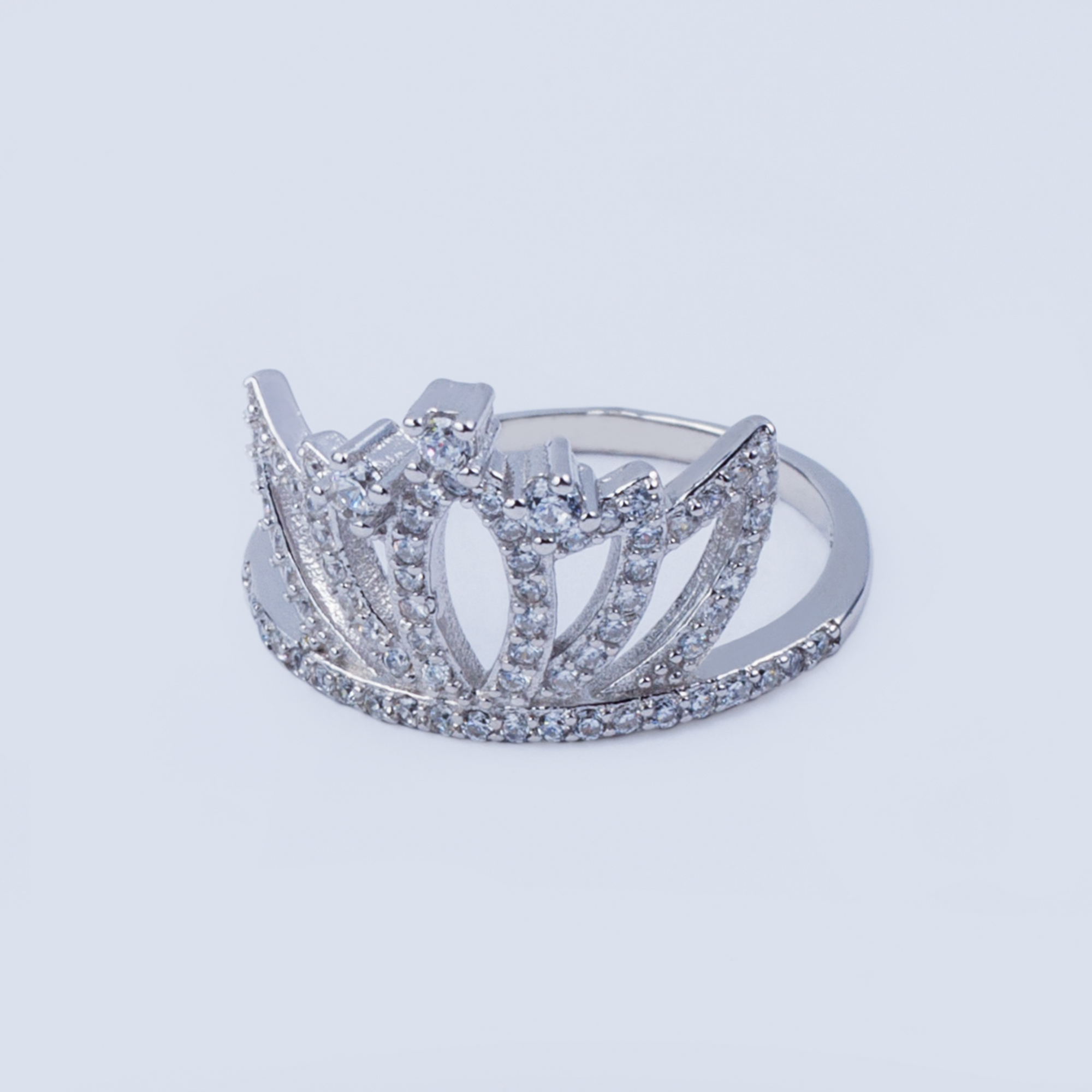 

Каблучка TOP Silver размер 18,5 3,10 г 510011б