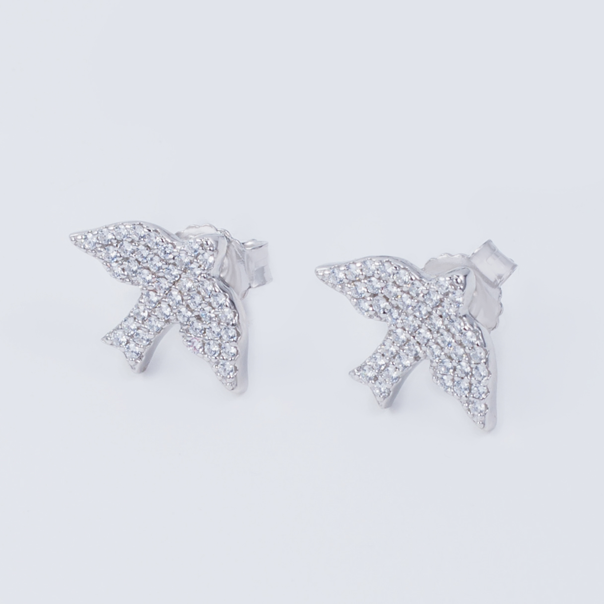 

Сережки TOP Silver 2,83 г 520243б