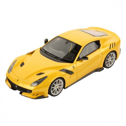 

Автомодель Bburago Ferrari F12 TdF 1:24 (в ассорт.) (17-6421268)