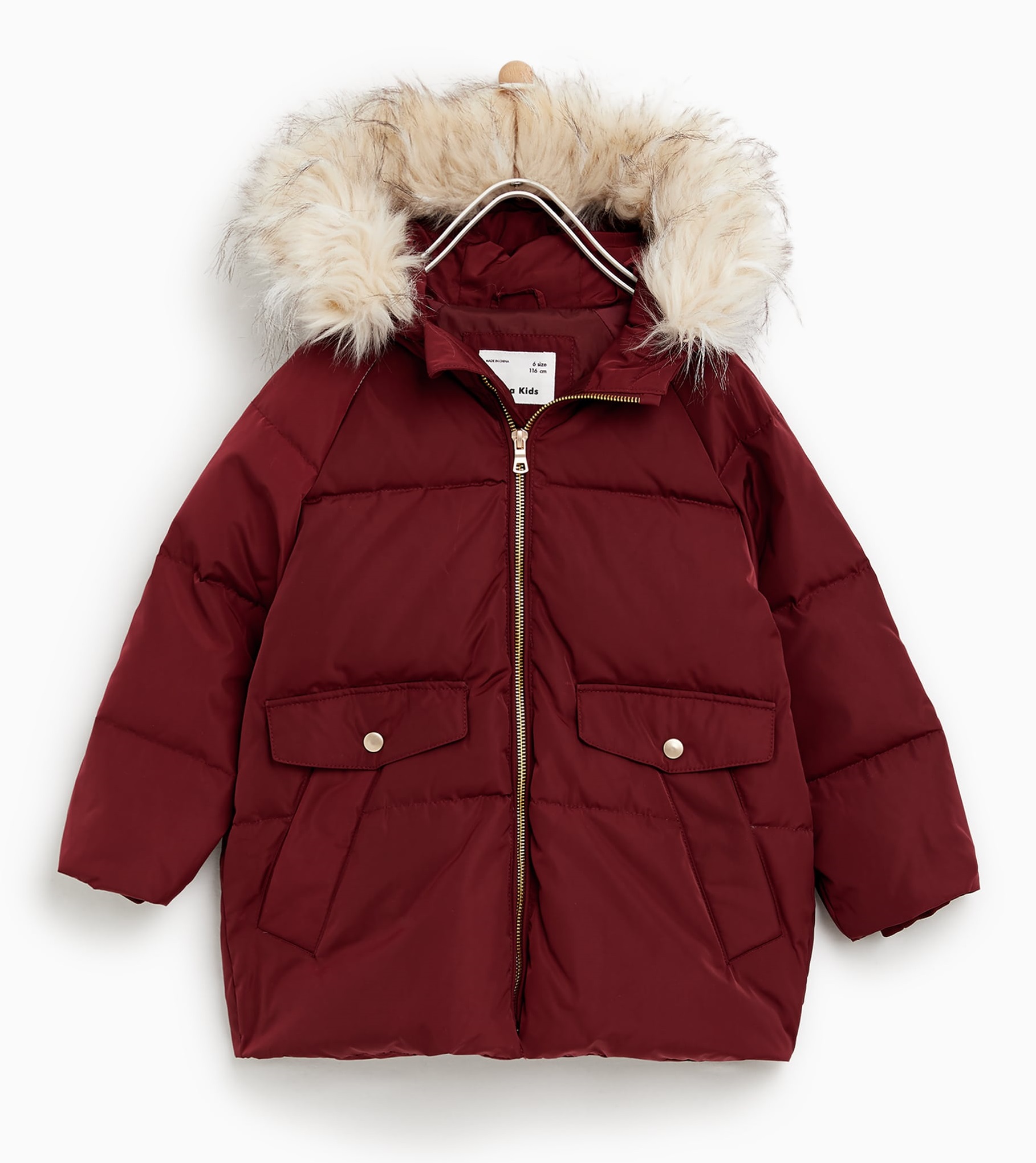 

Зимний пуховик Zara 134 размер красный 702620