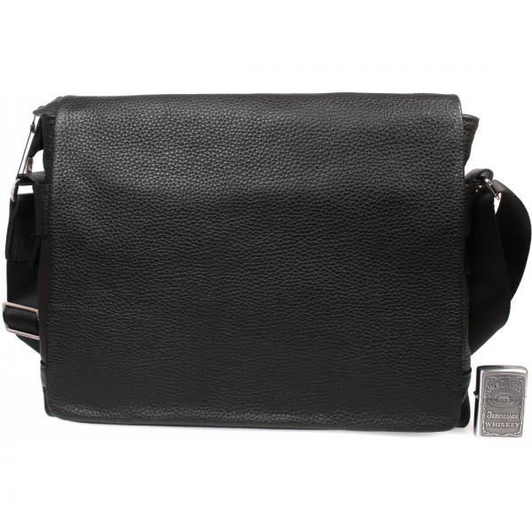 

Деловая кожаная сумка под документы А4 и ноутбук CasualStyle SM-4454 черная