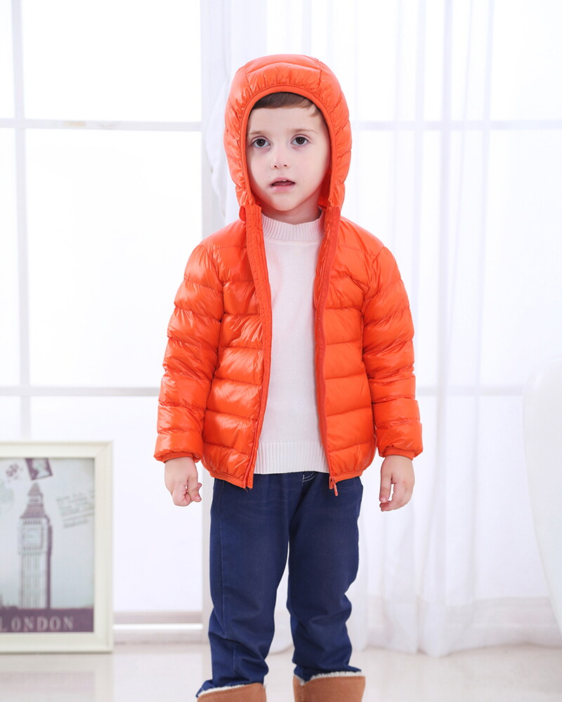 

Детский пуховик c чехлом Wrm yk 110 оранжевый (5104)