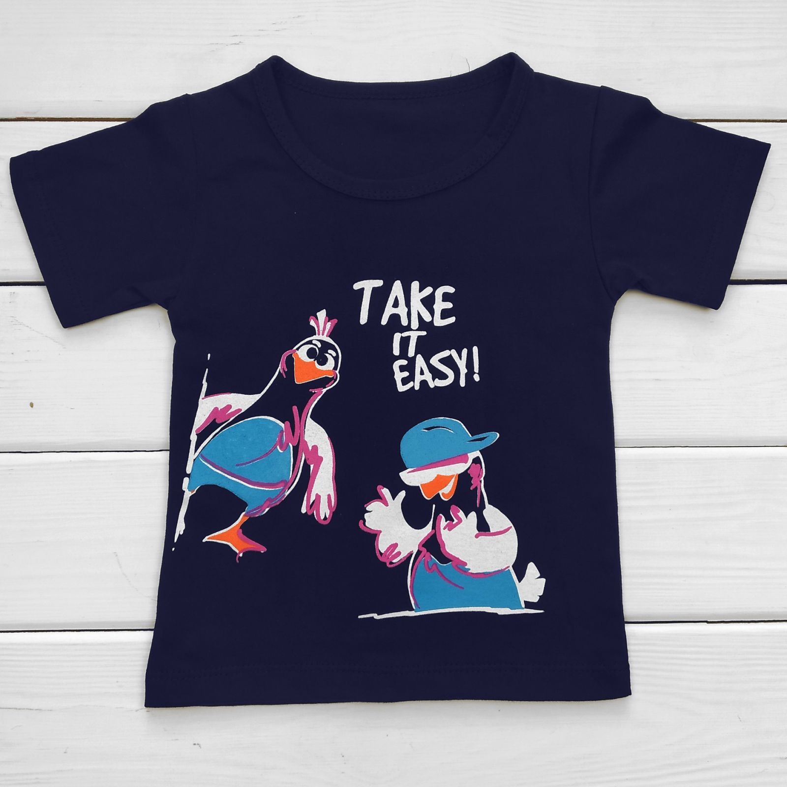 

Футболка Malena детская с принтом птички на стиле take it easy 122 см синий