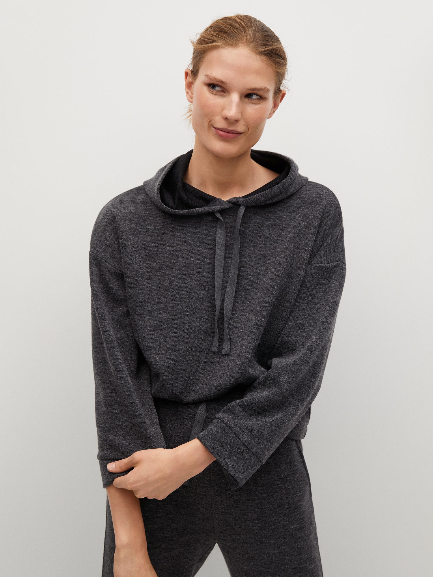 

Худи Mango 87081034-96 L