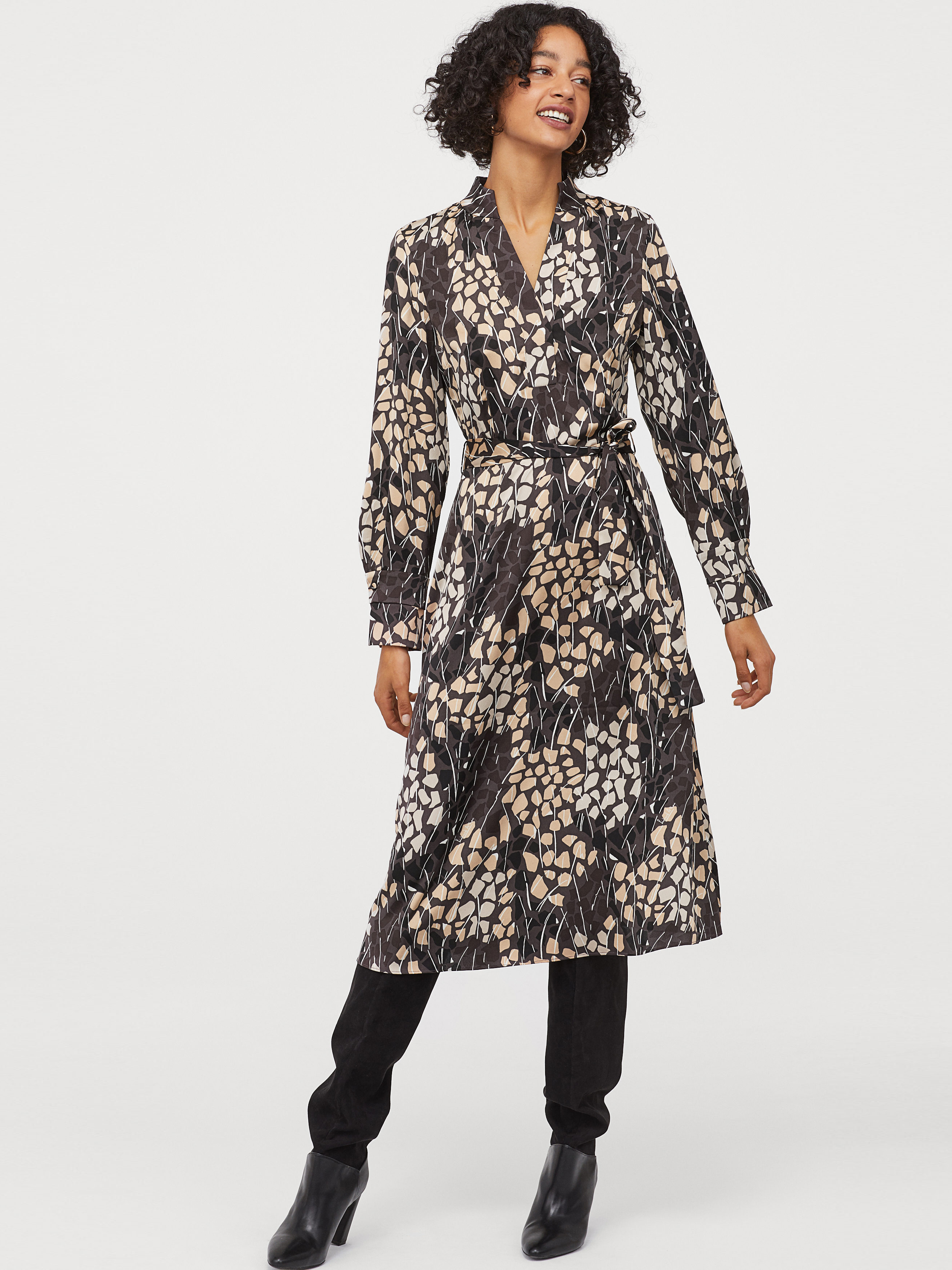 

Платье H&M 0785830-0 40 Темно-серое