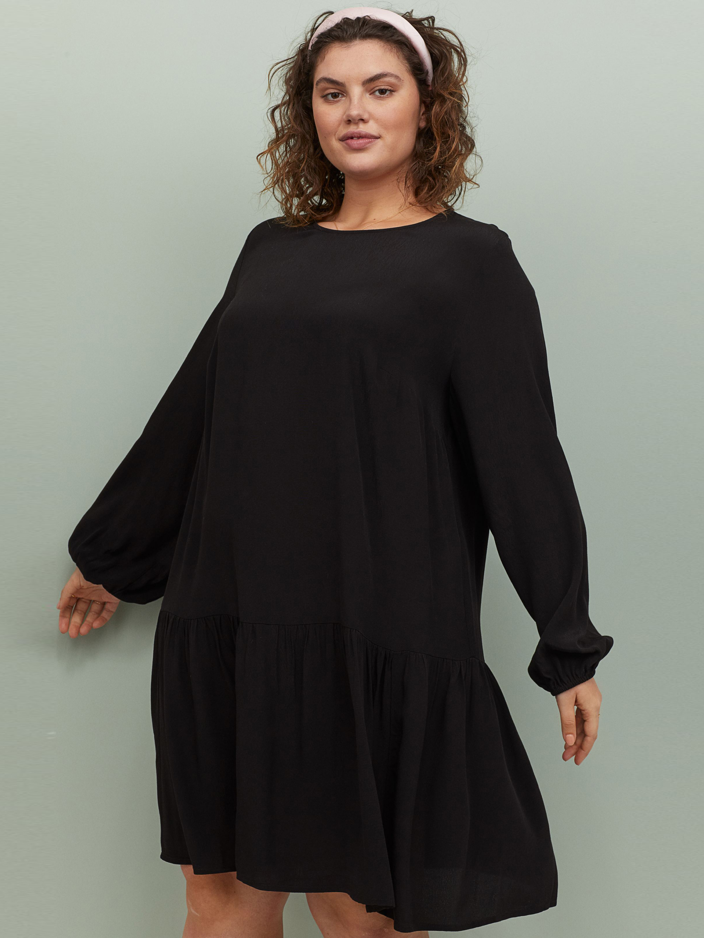 

Платье H&M 0871005-1  Черное, Платье H&M 0871005-1 2XL Черное