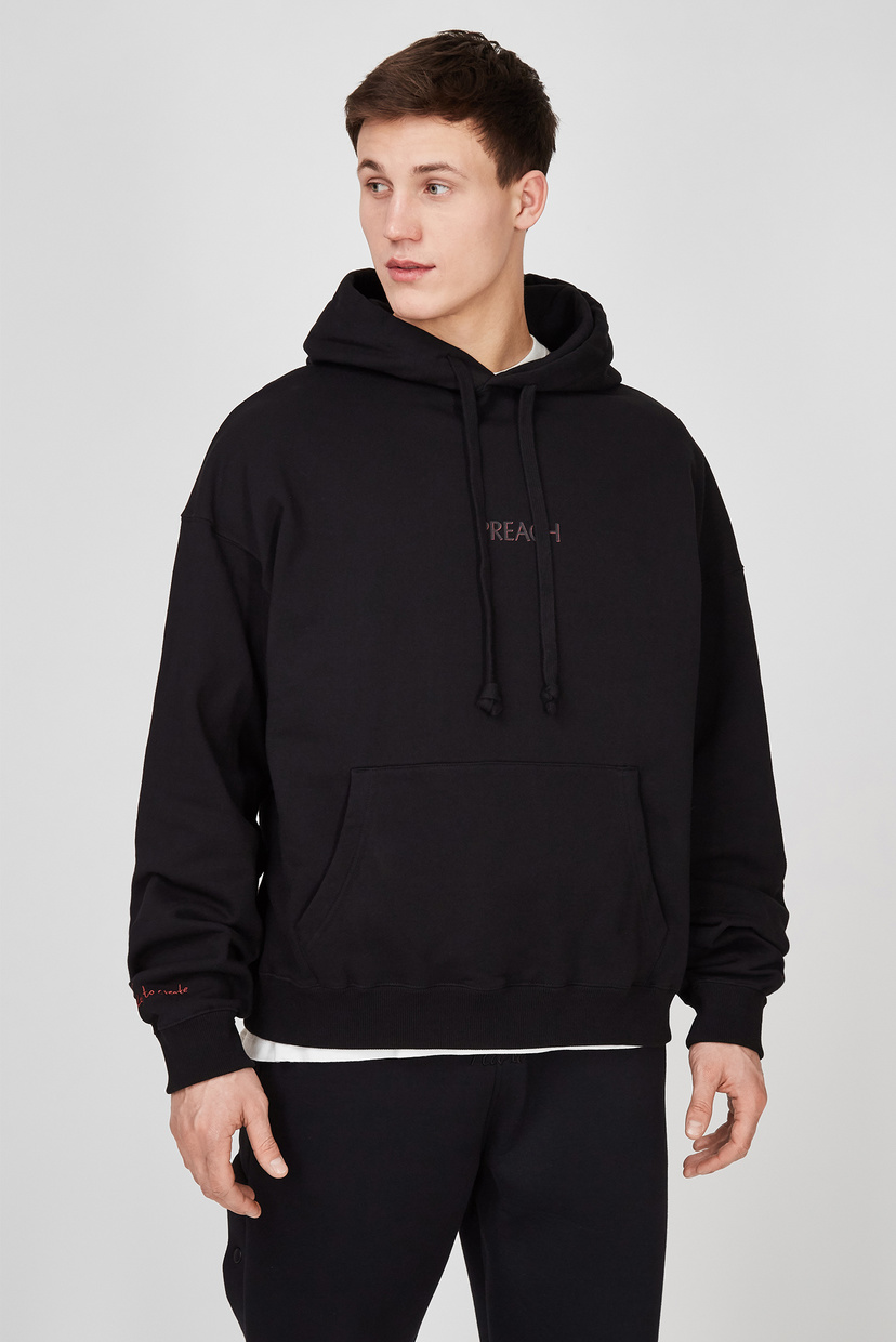 

Мужское черное худи Oversized Sprayed Wall Preach S 205934