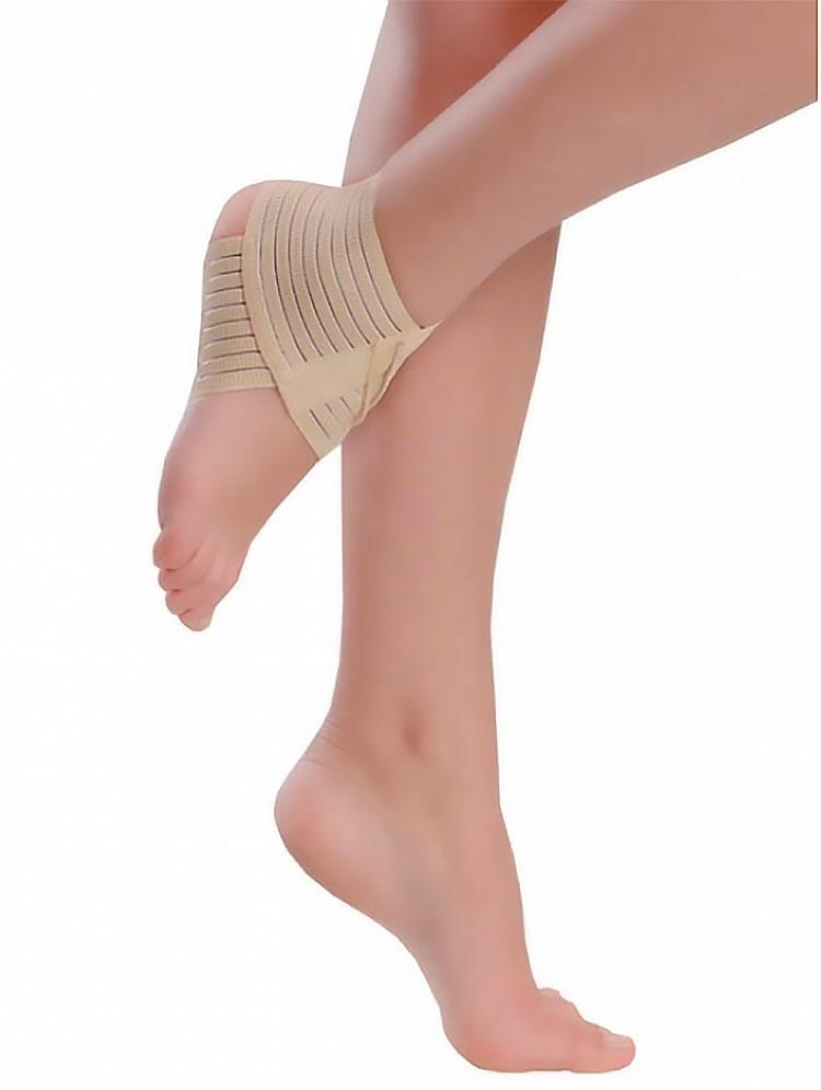 

Бандаж на голеностопный сустав эластичный MedTextile 7011 Бежевый M