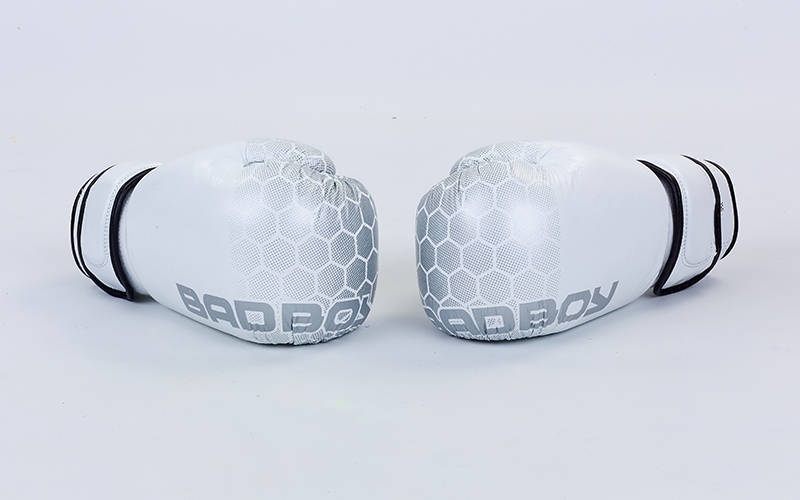 

Перчатки для бокса и единоборств Bad Boy MA-5434-W2 (12 унции)