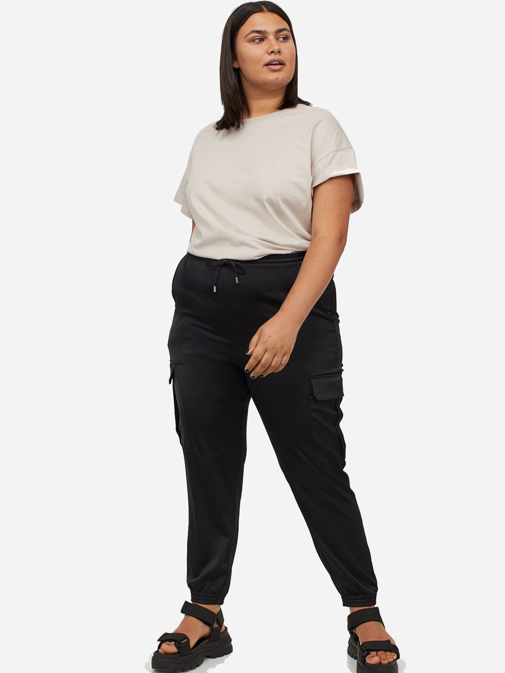 

Брюки H&M 1602-8615651  Черные, Брюки H&M 1602-8615651 L Черные