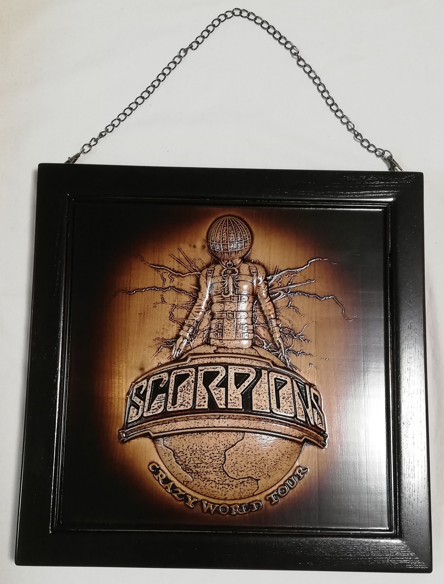 

Картина из дерева + коробка для винила ART-3D-WOOD Scorpions