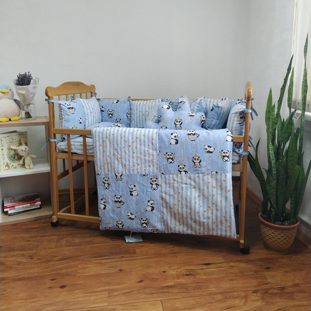 

Комплект постельного белья с бортиками "Облачко" Добрый Сон голубая панда 3-05/20