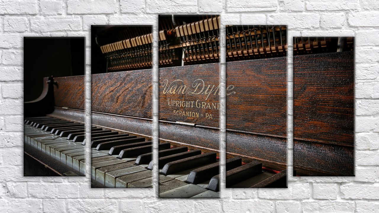 

Модульная картина на холсте Holst Art из 5-ти частей Старый рояль 71х128 см