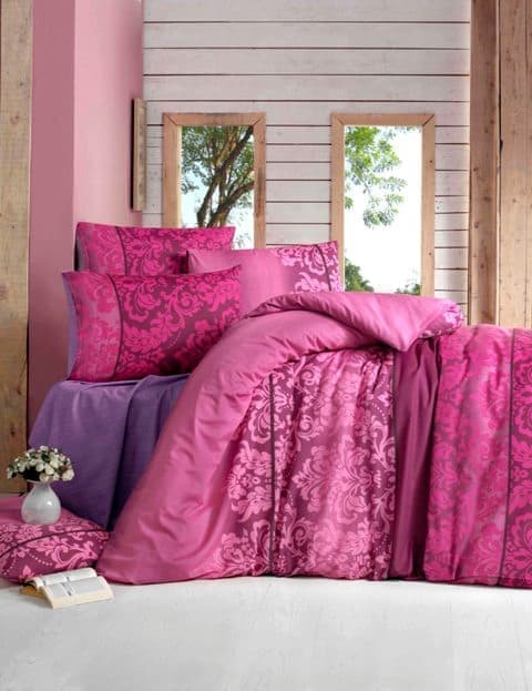 

Комплект постельного белья Lighthouse Oyku 200х220 см/2х50х70 см Бордовый