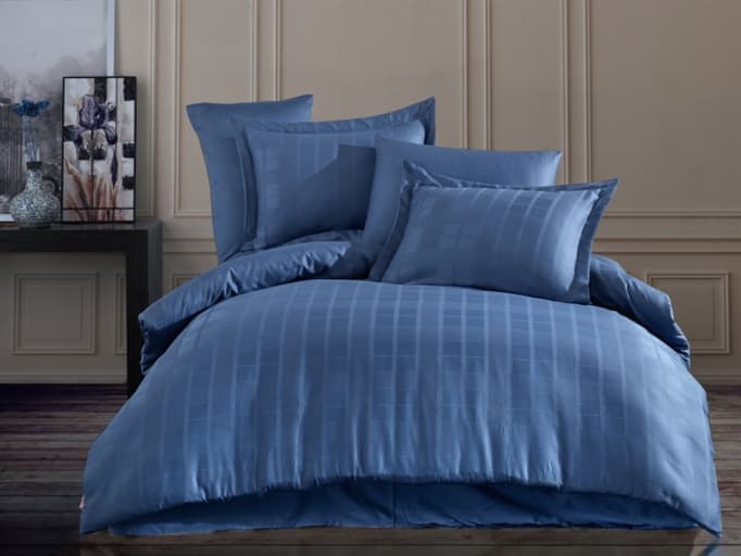 

Комплект постельного белья HOBBY Exclusive Sateen Diamond EKOSE синий 200х220 см/2х50х70 см+2х70х70
