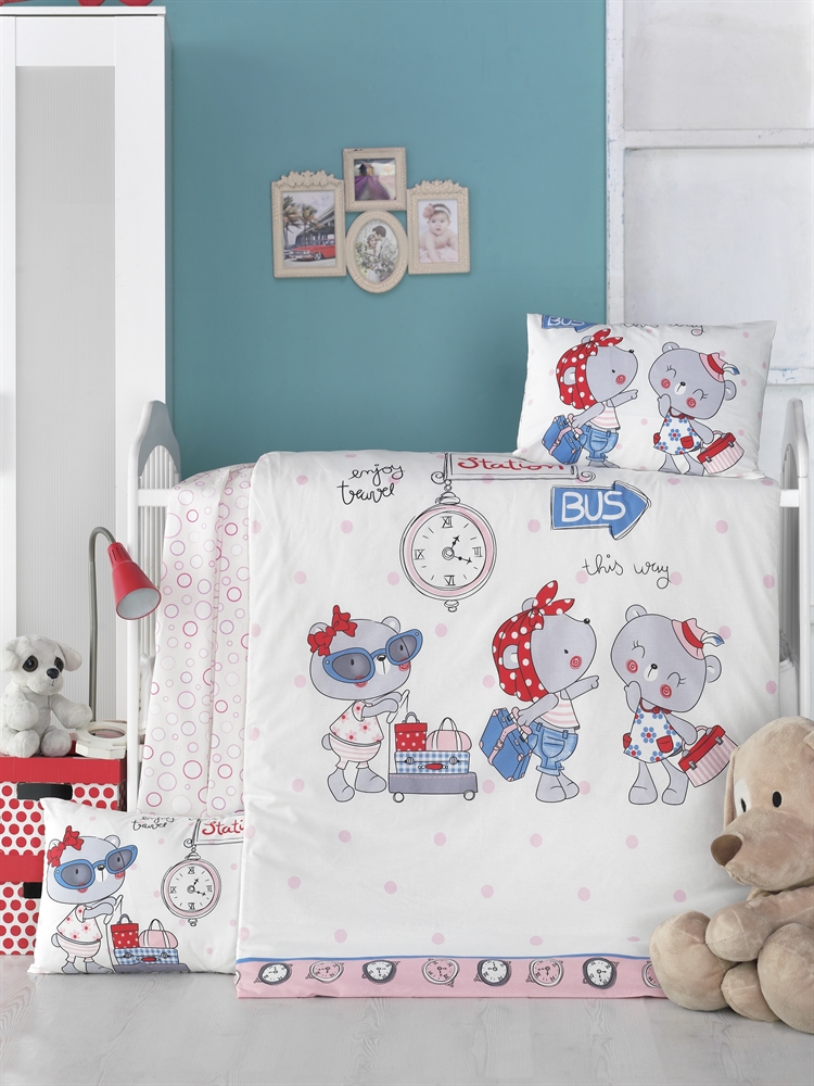 

Комплект постельного белья LIGHTHOUSE детский PINK STATION 100х150/2х35х45