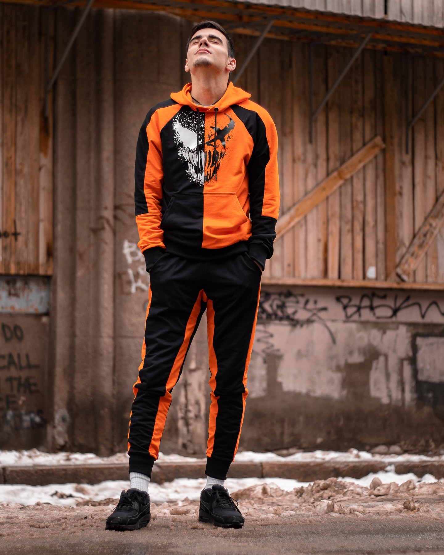 

Спортивный костюм DNK MAFIA BenimaruO XL чёрно-оранжевый BeO05