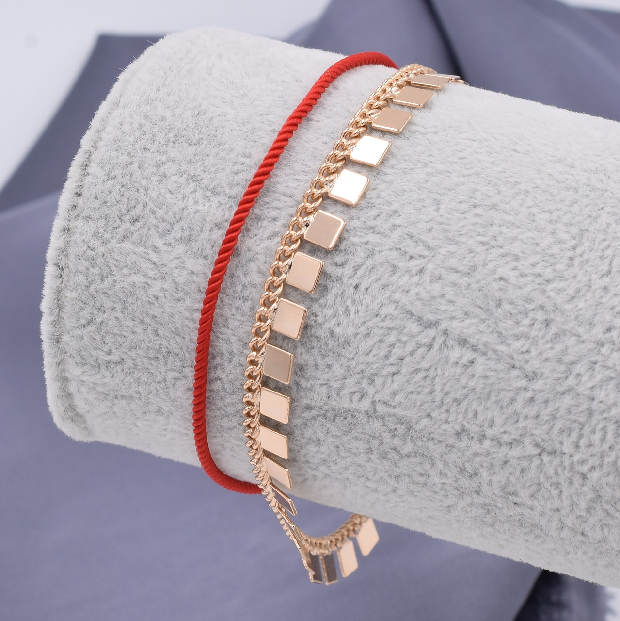 

Браслет Xuping с красной нитью 42025 длина 17+4 см ширина 8 мм вес 4.9 г позолота 18K