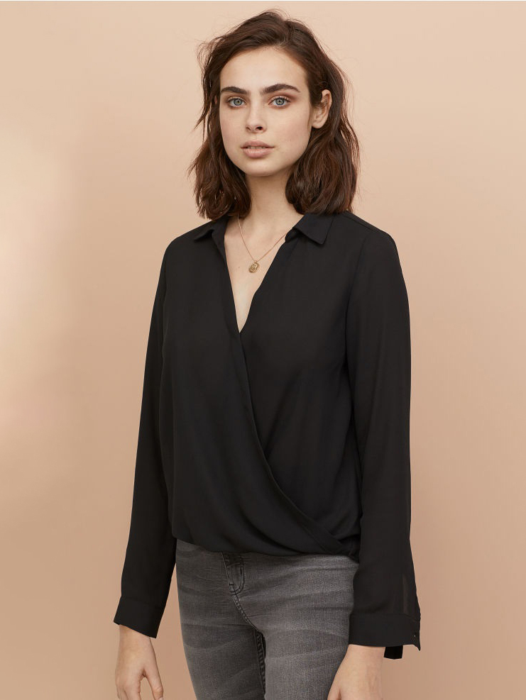 

Блузка H&M Divided 0740491-9  Черная, Блузка H&M Divided 0740491-9 46 Черная