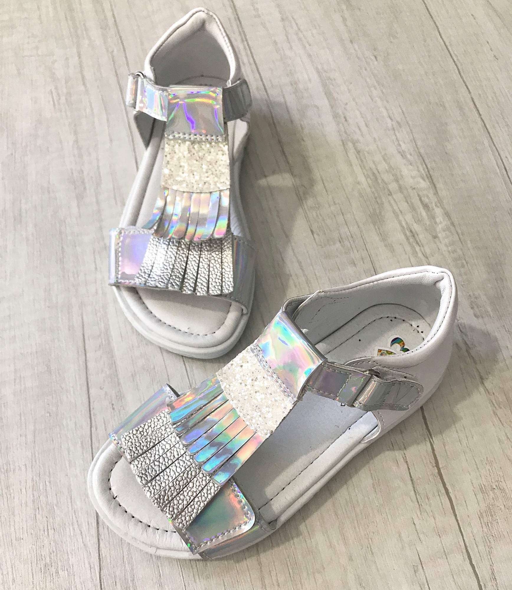 

Босоножки EVIE shoes Suzy 21 Серебристые (183-1K 21)