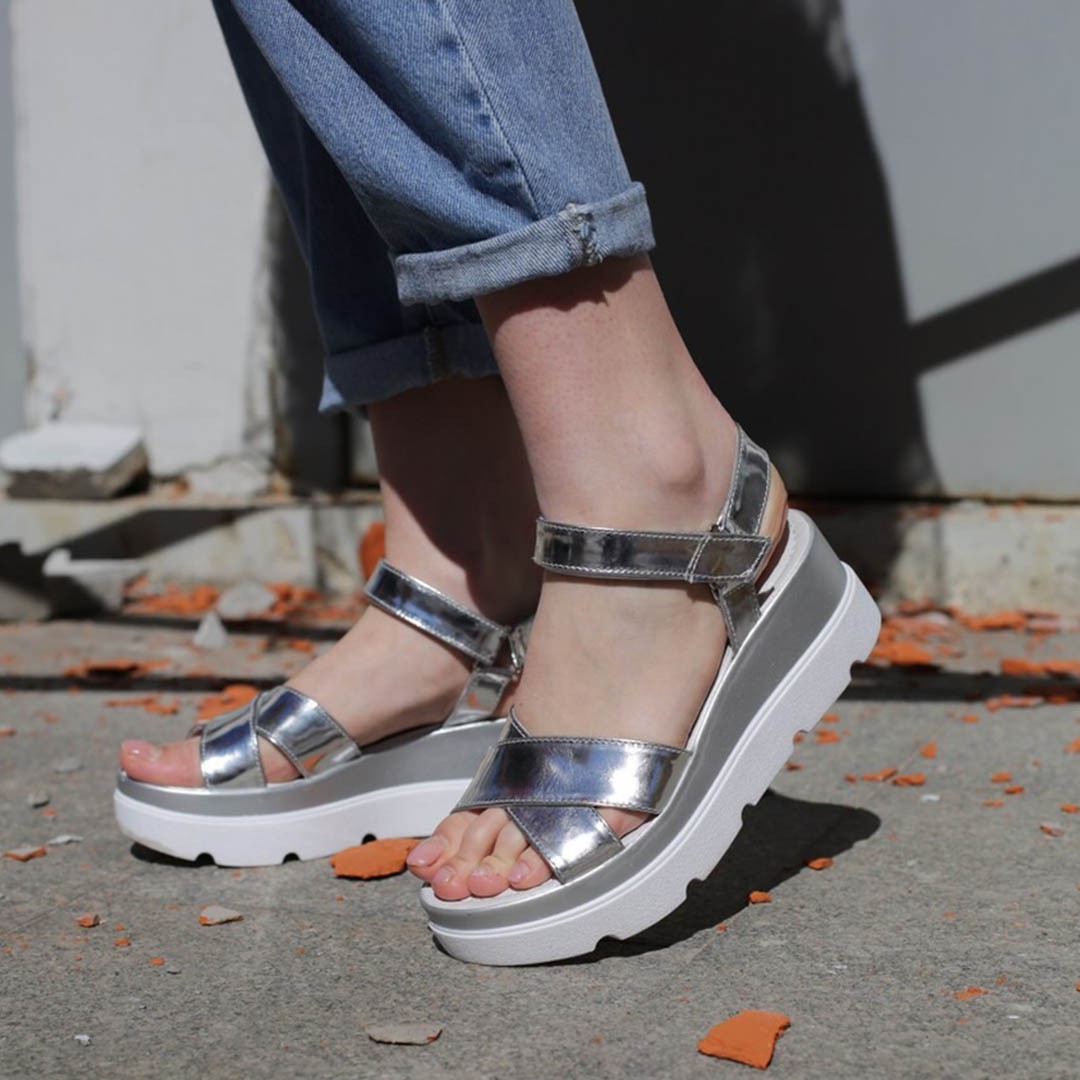 

Босоножки EVIE shoes E.26 36 Пудровые (189-22K 36P)
