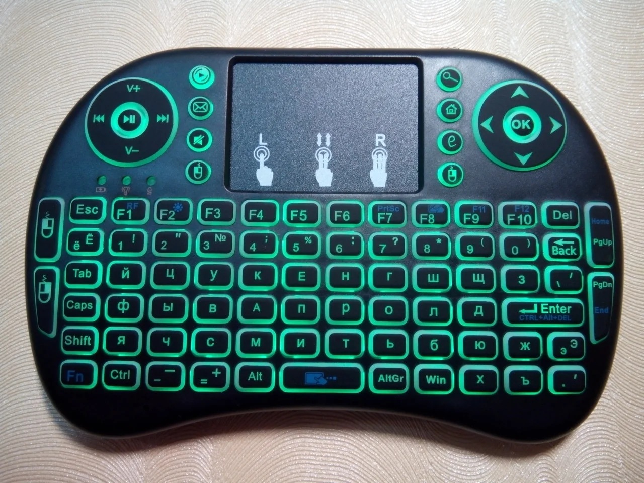 

Клавиатура для телевизора KEYBOARD ART-4467 wireless i8 беспроводная с подсветкой (Через USB адаптер) Черная