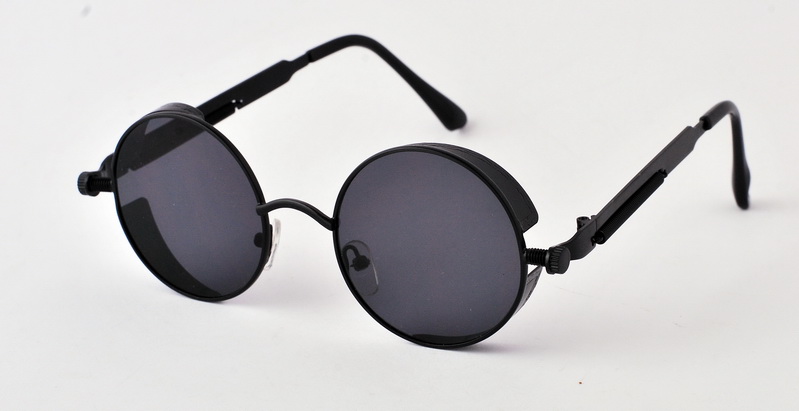 

Солнцезащитные очки 6631 black черные