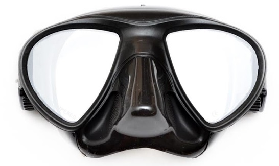 

Маска для плавания Weekender YM228