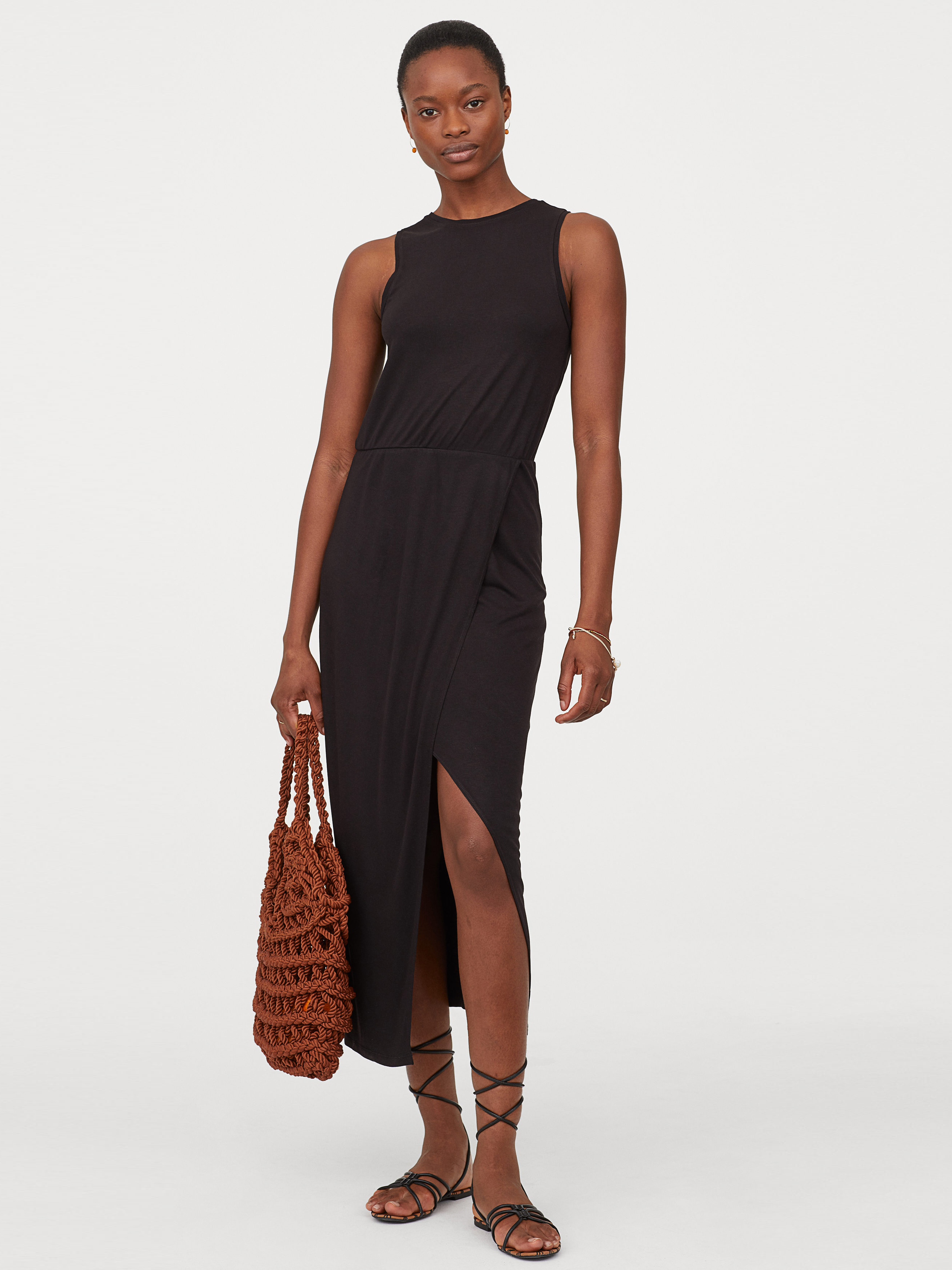 

Платье H& 0768393-0  Черное, Платье H&M 0768393-0 M Черное