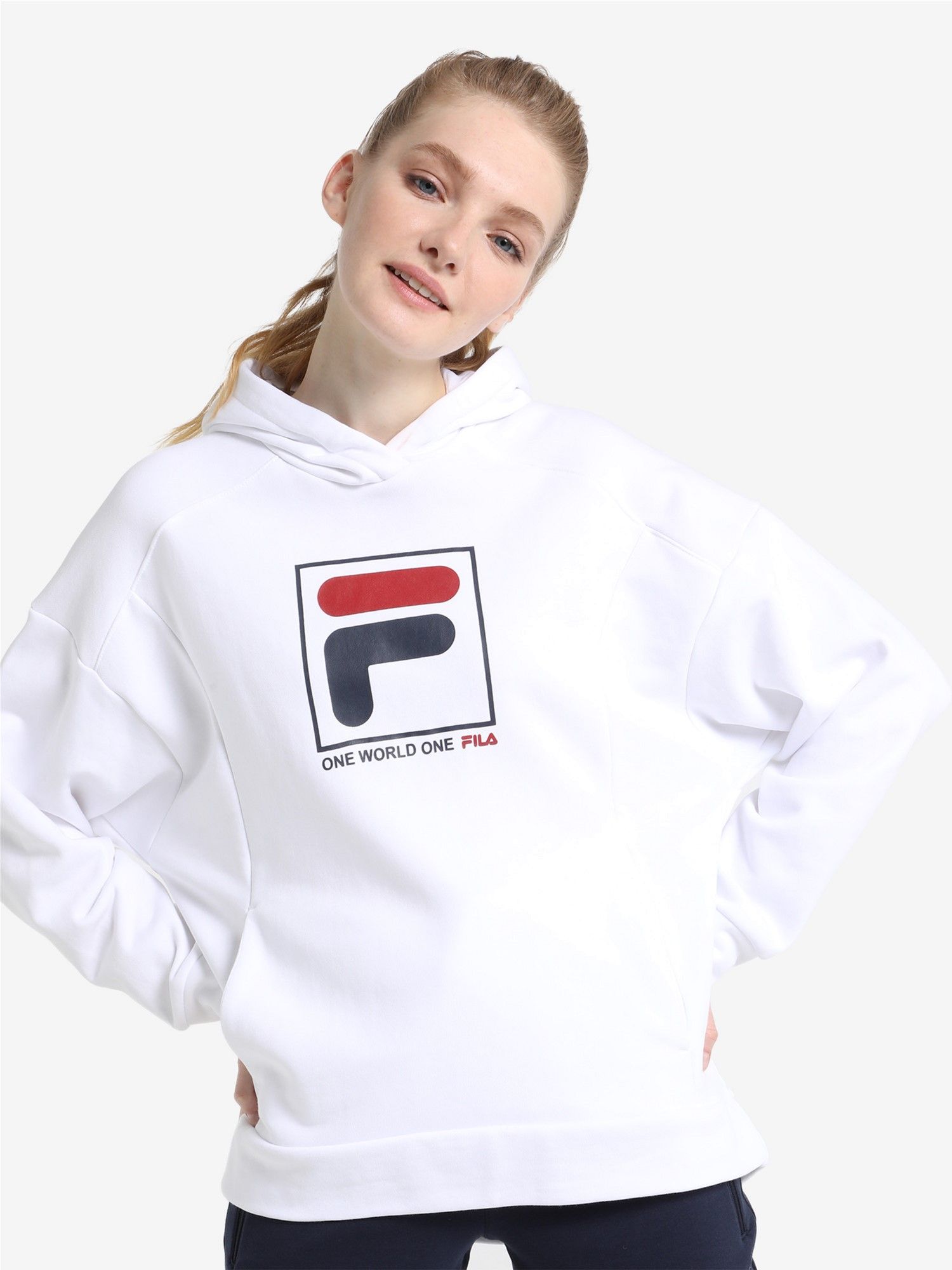 

Худи Fila 107887-00 - Белое, Худи Fila 107887-00 50-52 Белое