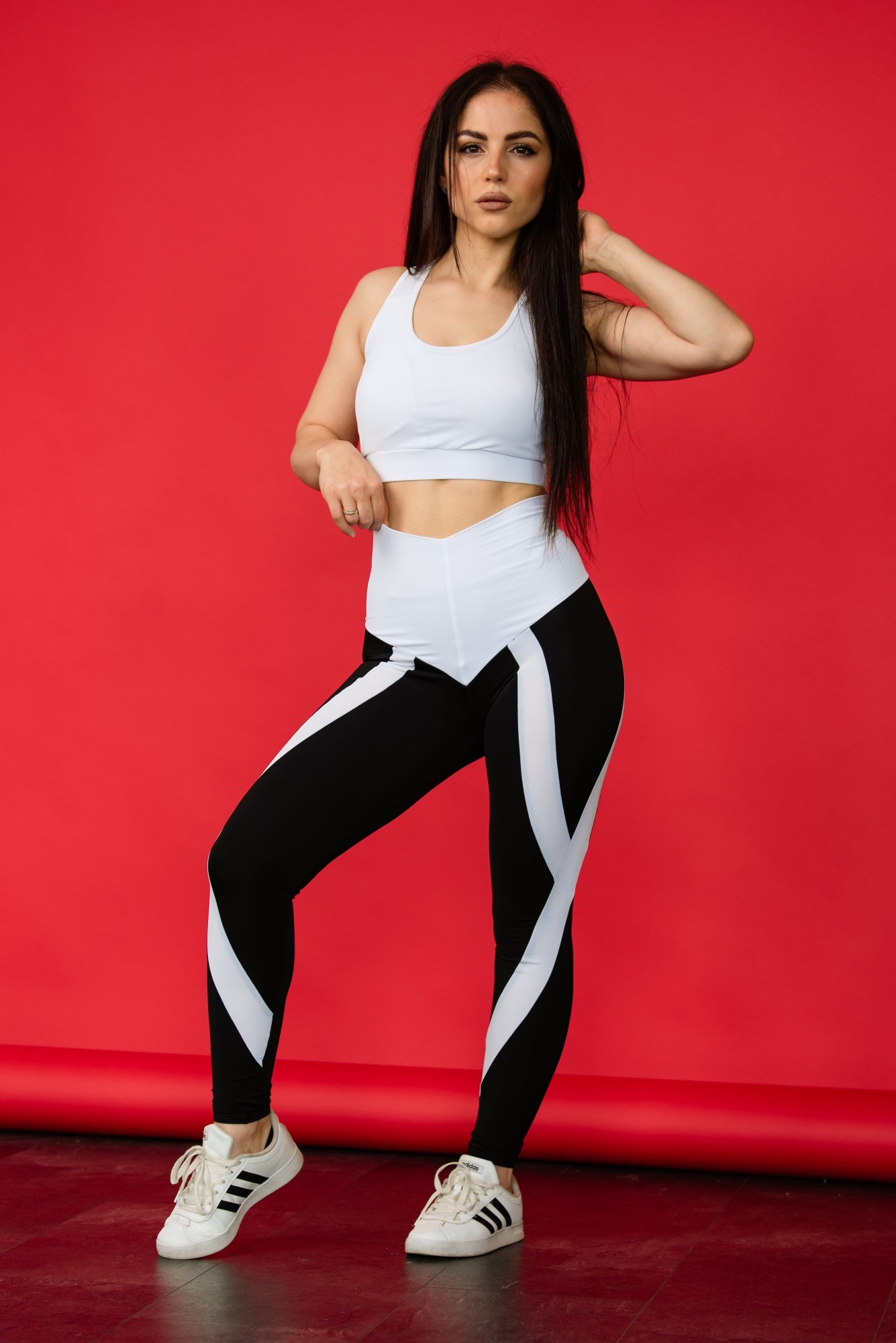 

Женский спортивный костюм (Топ+леггинсы) 15 FitU XS Разноцветный 000151912