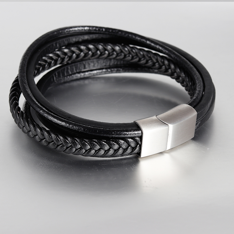 

Кожаный браслет BroBand Five черный с светлой застежкой 20.5см (BB-FIVE-BLACK-SILVER-20-5)
