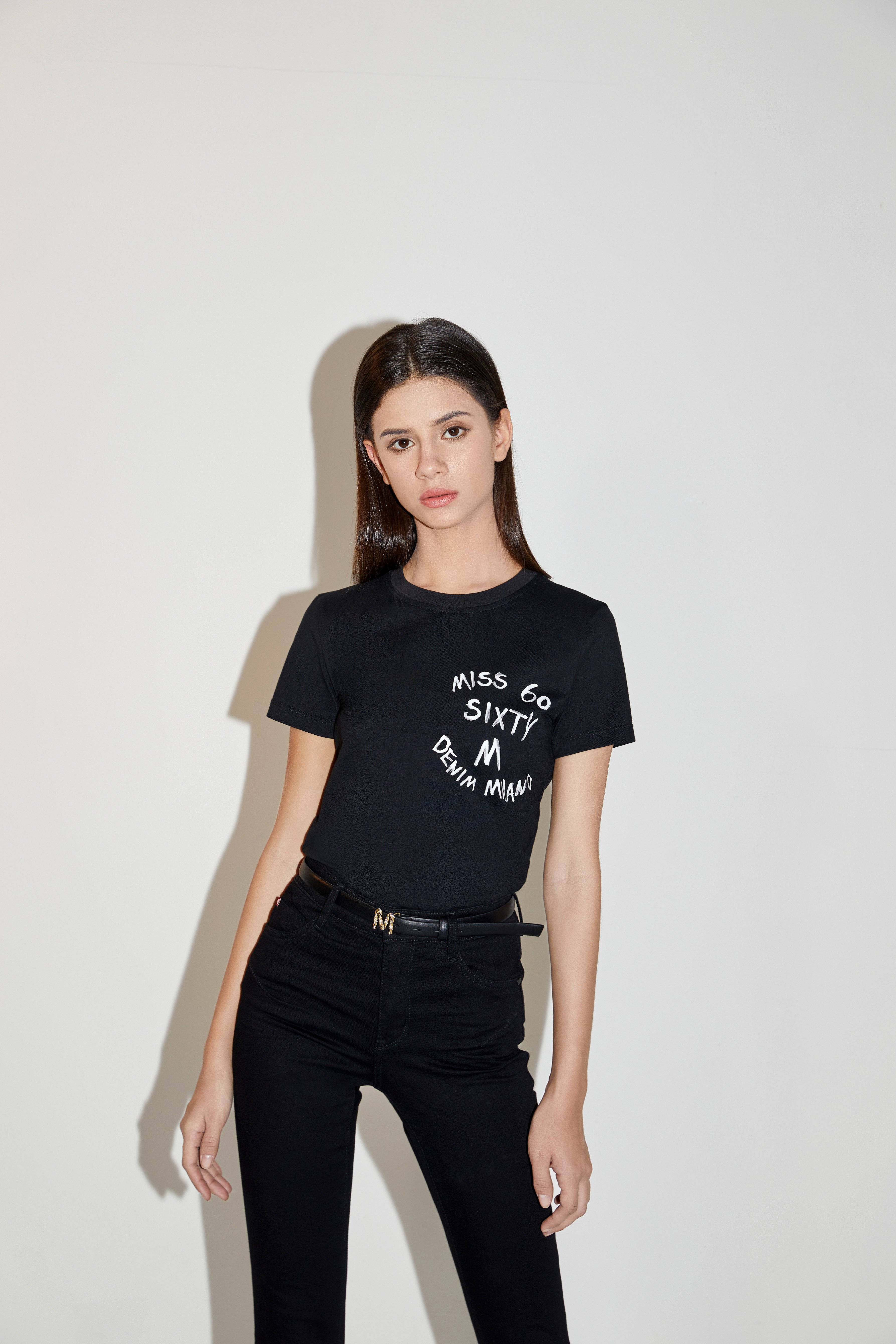 

Футболка женская Miss Sixty M черный 603SJ1010000G24-M